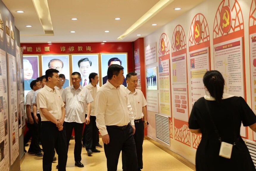 1765328334100652.jpg 1765328334100652.jpg