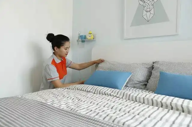 Ͼ