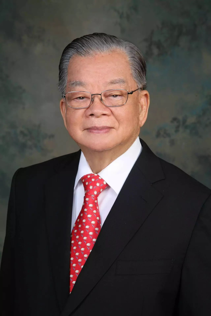 陈大江:大爱为公 厚责重于泰山