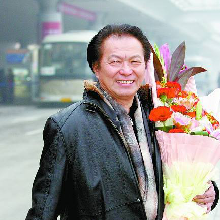 八闽之子·电影导演黄健中