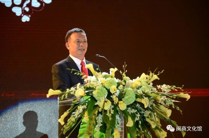 信义玻璃掌门人李贤义:全球第三,比肩曹德旺!