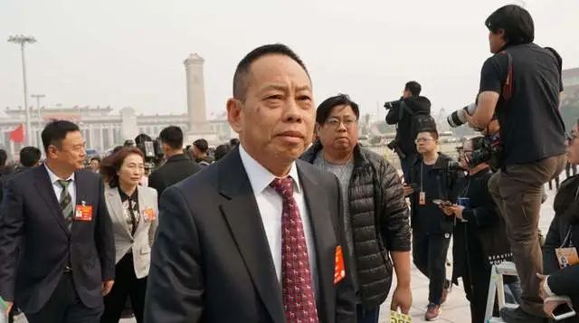 1640841859843187.jpg 9cf79d76bb7d03e44deb7210654cf164.jpg