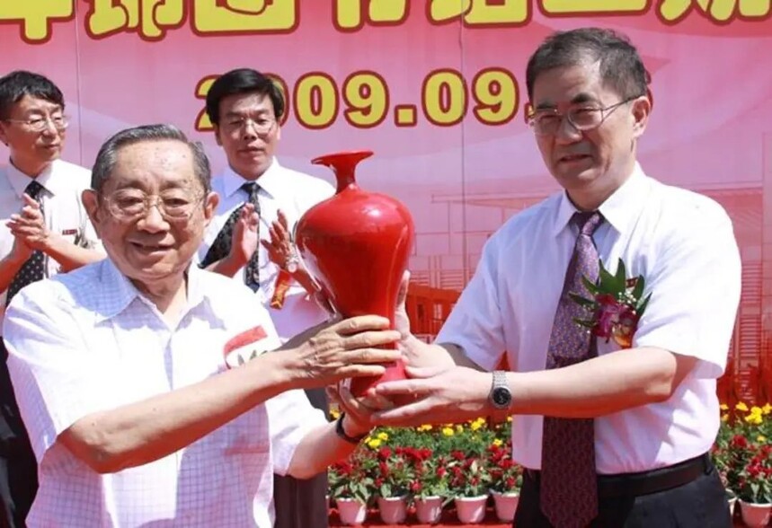 1719282922795633.jpg 326b9e52fdc761a8c2021bf610b005ef.jpg