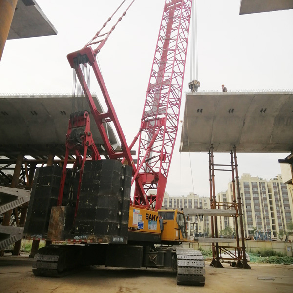履带吊出租现场如何安全管控 履带吊出租现场如何安全管控