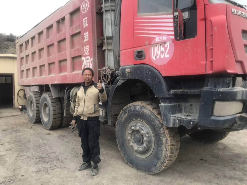The driver praised Huaan tire for its excellent performance