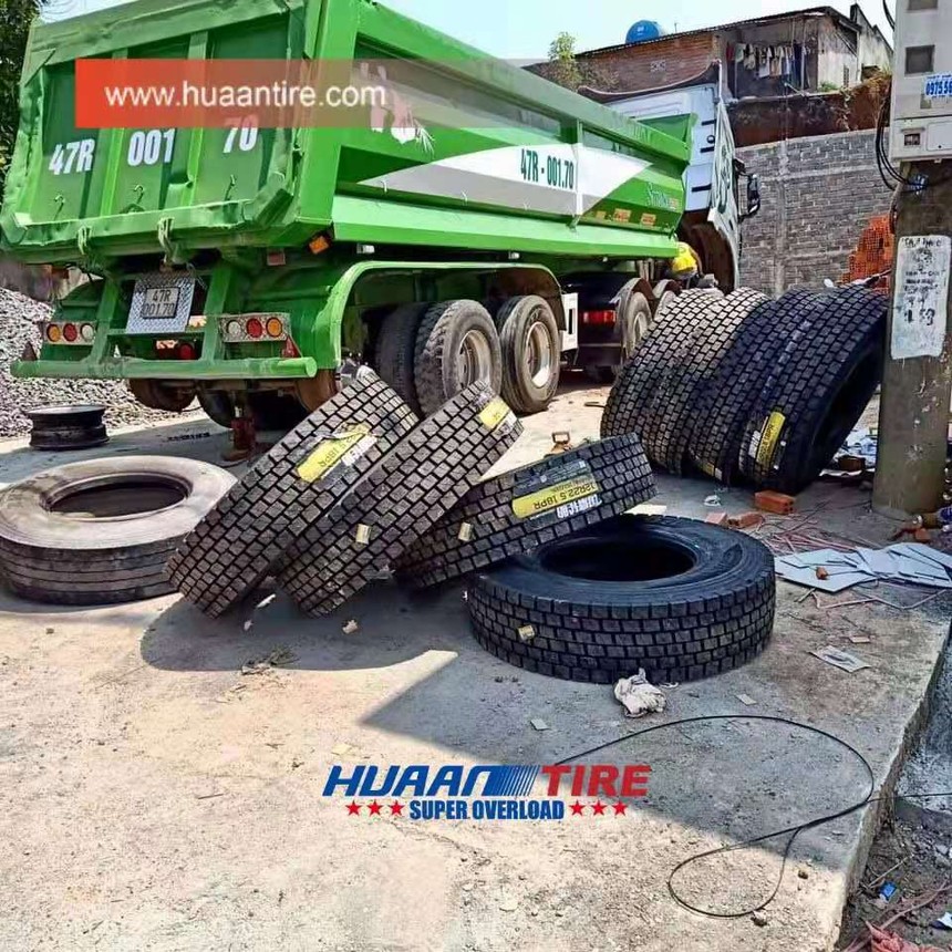 Huaan tire 12R22.5 in Vietnam