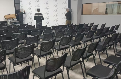 1740728659368541.png