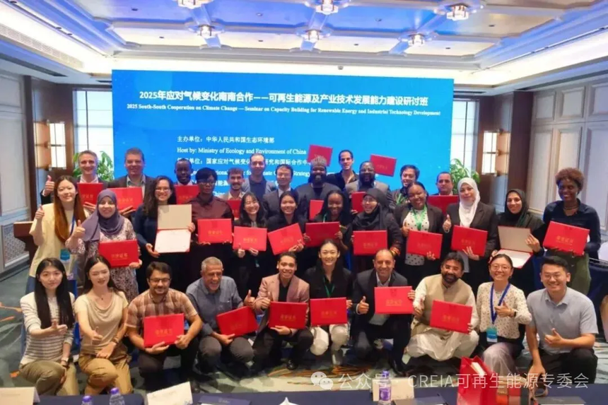 1760169223537138.png 6d3bb8b4-59e9-4905-bf17-b472ac106096.png