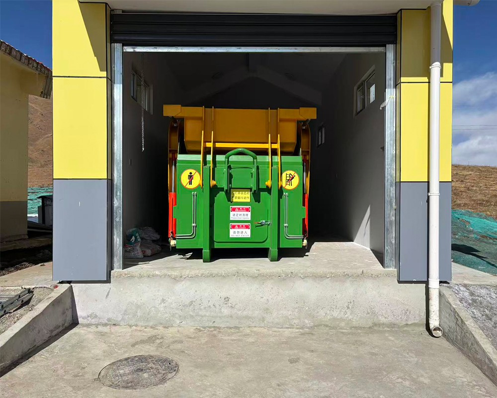 12立方整体移动式垃圾压缩机 12立方整体移动式垃圾压缩机