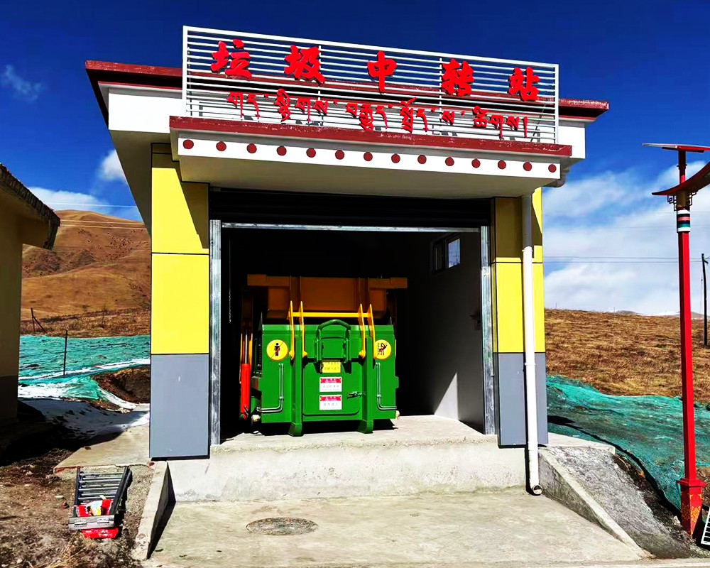 22�����ݻ�����ѹ�����豸 