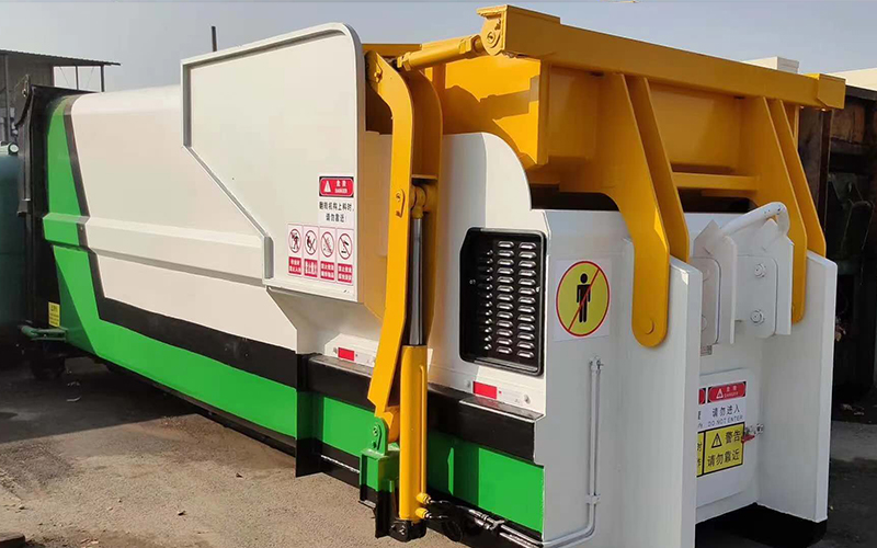 移动式水平压缩垃圾站设备应用于山东济南