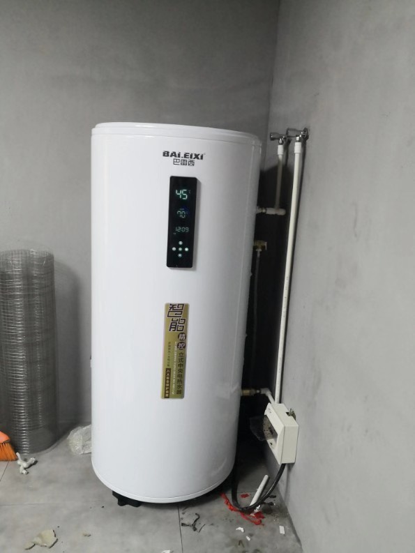 贵阳云岩区健身房500升商用热水器供水案例