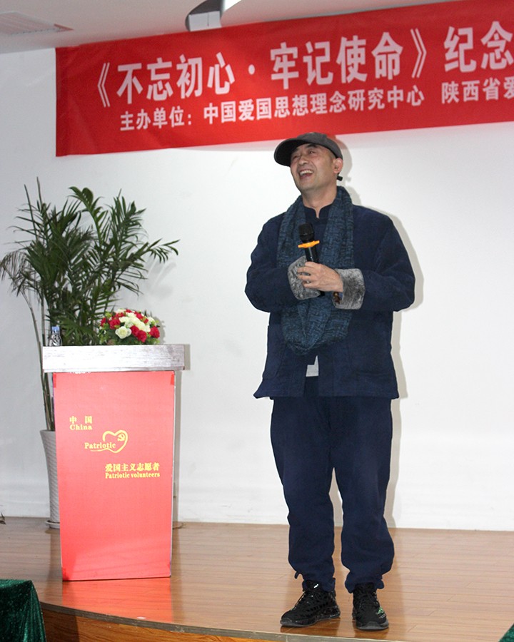 IMG_2915.jpg  900.jpg