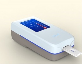 手持免疫熒光定量分析儀
