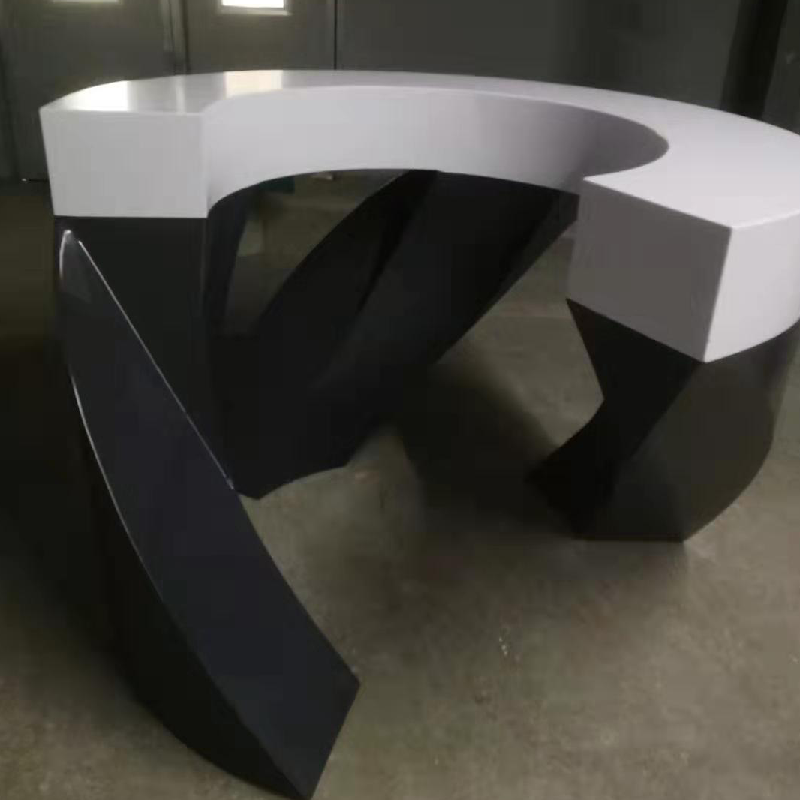 ϲ