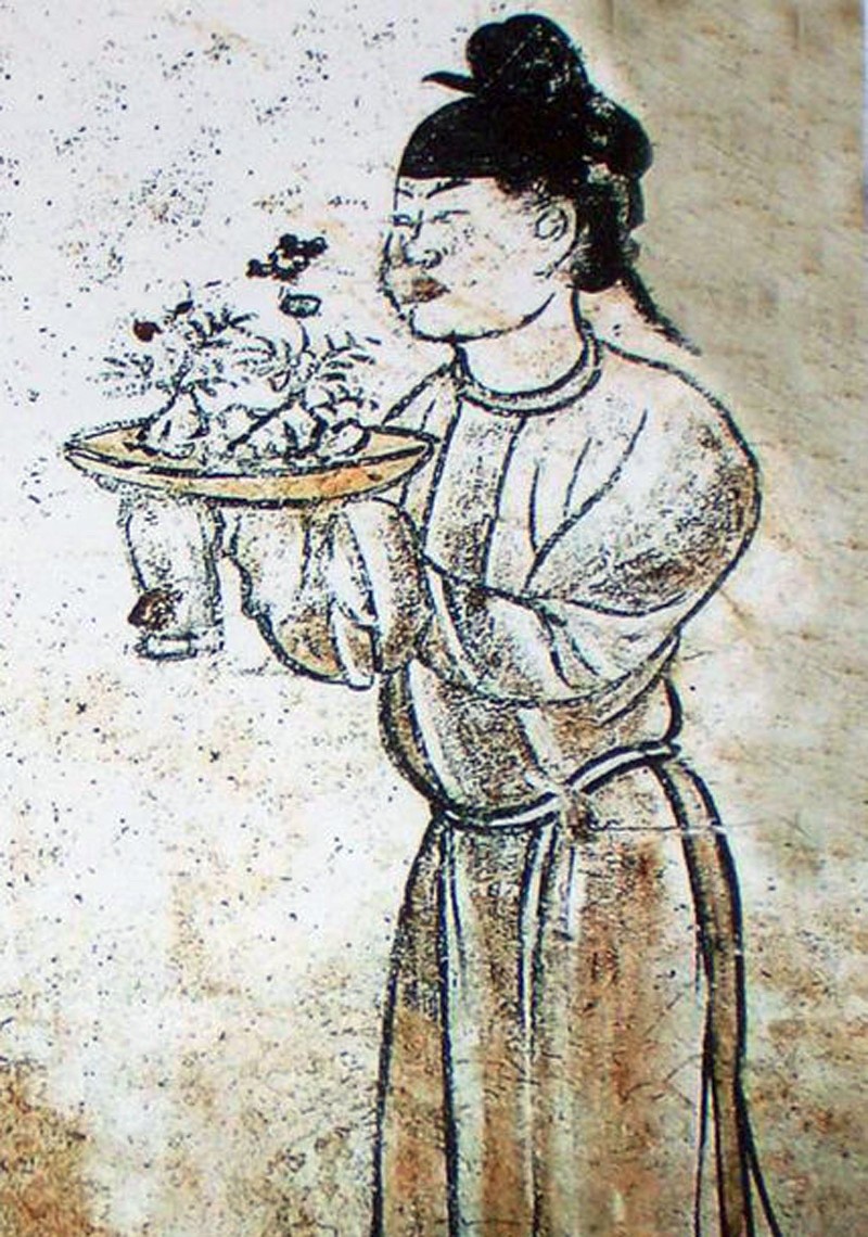 ͼ4  �»�̫��Ĺ�ͨ�ڻ�����Ů���辰ͼ