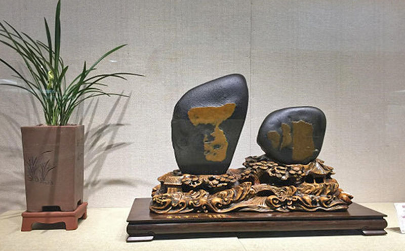 江华观赏石柳州放异彩 2方金纹石获全国画面石*高奖 江华观赏石柳州放异彩 2方金纹石获全国画面石*高奖