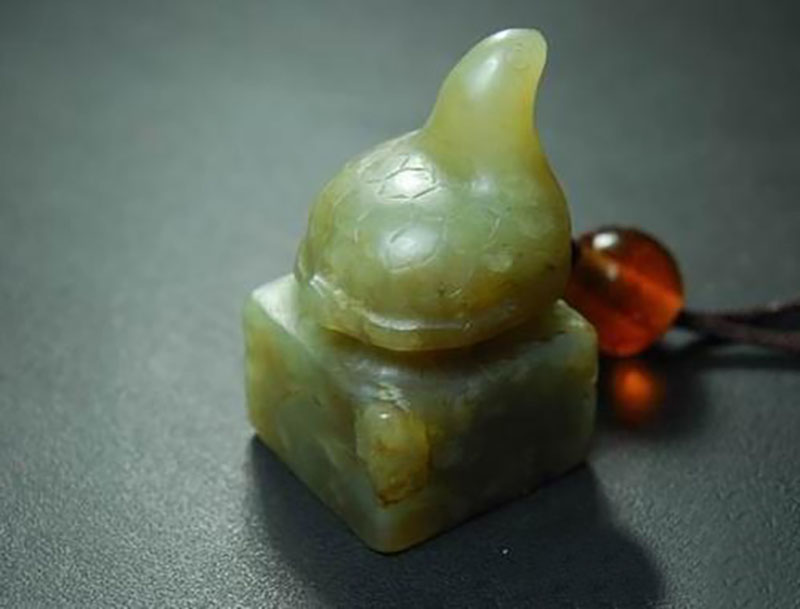 ��������ʯ�Ļ����������µ�԰������ʯ�Ļ�