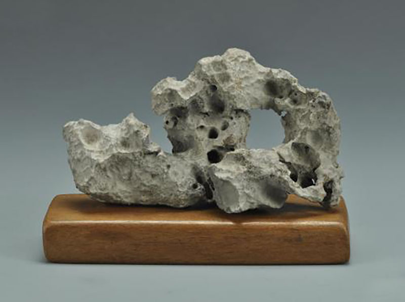 ������ʯ�������Ƴɵġ�԰�Ρ�����ʯ�Ļ�