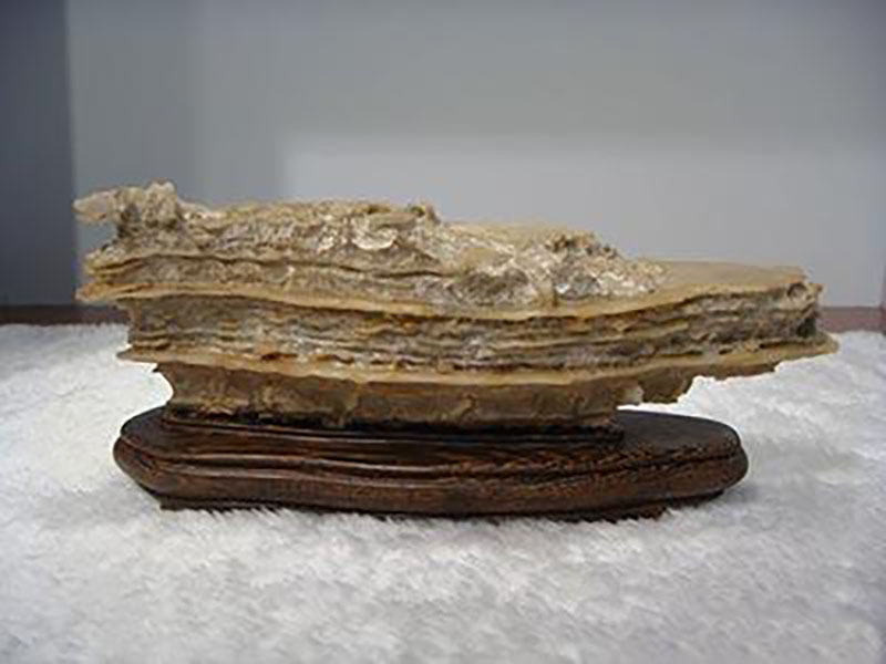 �峯��ʯ�Ļ�������ͼ�ġ�̸ʯ������ʯ�Ļ�