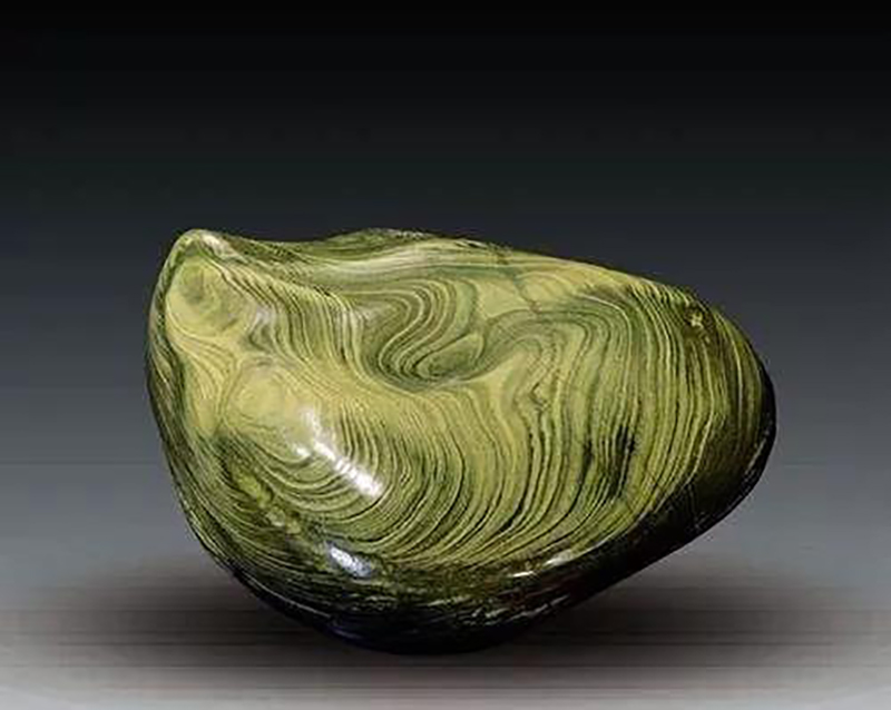 观赏石中泥石与泥石玉的区别? 观赏石中泥石与泥石玉的区别?