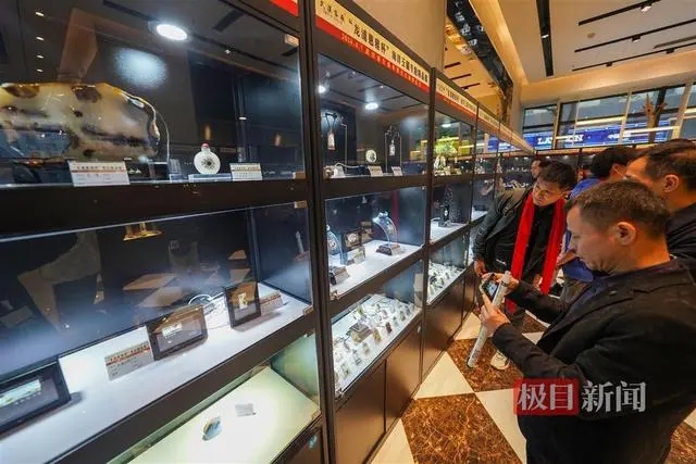 1723433617447147.jpg 00002.webp.jpg