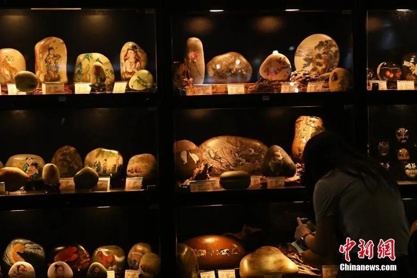 1726368963557713.jpg 02.webp.jpg