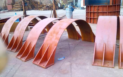 产品说明抱箍内径宜比原著直径大1cm～2cm,抱箍与混凝土接触面要平整