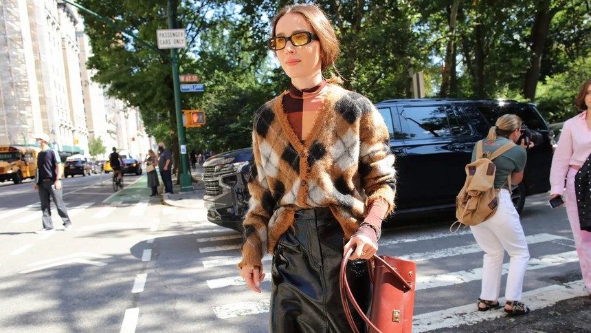 1632621062414340.jpg NYFW-STREETSTYLE-PHILOH-DAY4-01.webp.jpg