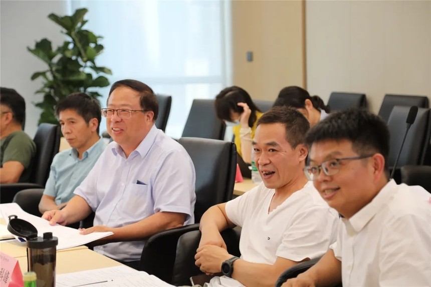 1629358227485682.jpg 640.webp (3).jpg