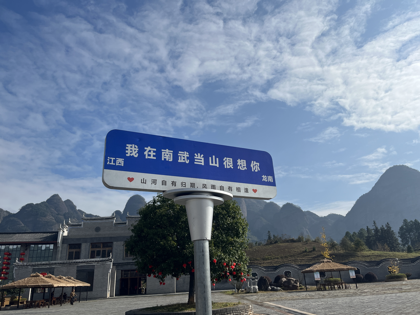 BF883757C4913A8BA5677E65DA25D5F1.png