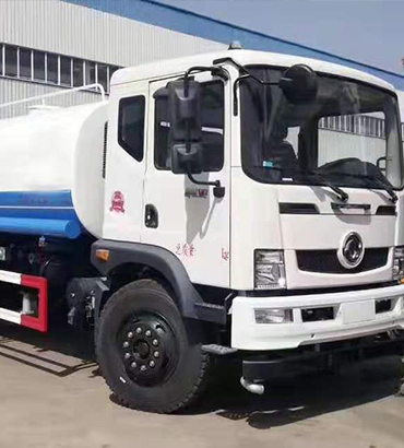 重(chóng)慶灑水車出租