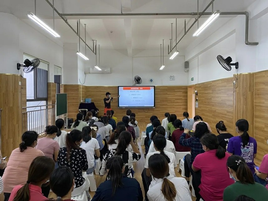 9.webp~1.jpg