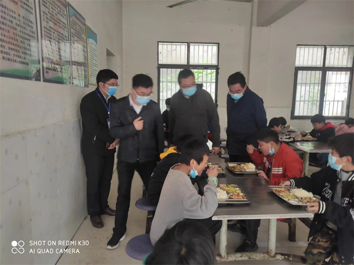 1652169620176004.jpg 882c6e7e391a9af68134ee6f62ac841.jpg