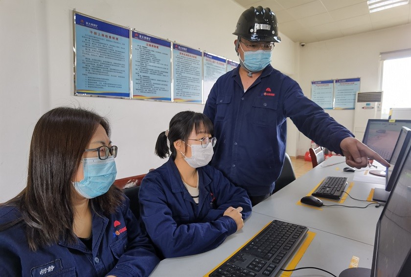 ���޳��羮ֵ��Ӹɽ����豸����״�����     ����   ��.jpg