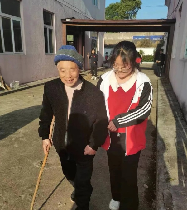 1678536219945689.jpg PicsArt_03-11-08.01.51.jpg