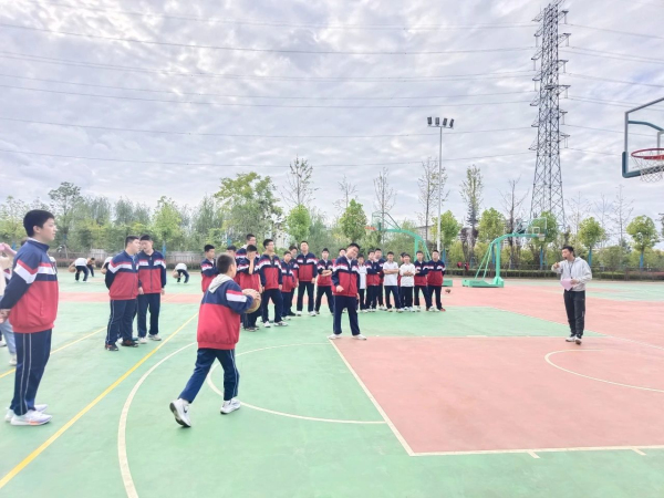 1696832664600406.jpg 1696832664600406.jpg