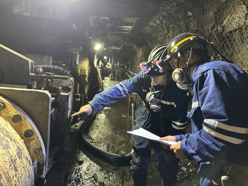 ���˵�ʽ�����Ӱ�  �ǲ�����.jpg