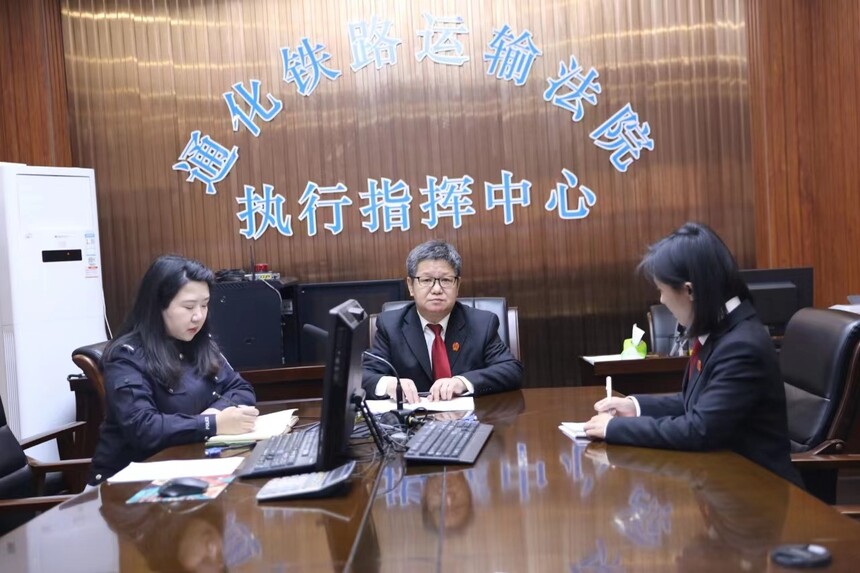 1706749624185579.jpg 3c4f6d791e96a75666c582b9109107a.jpg