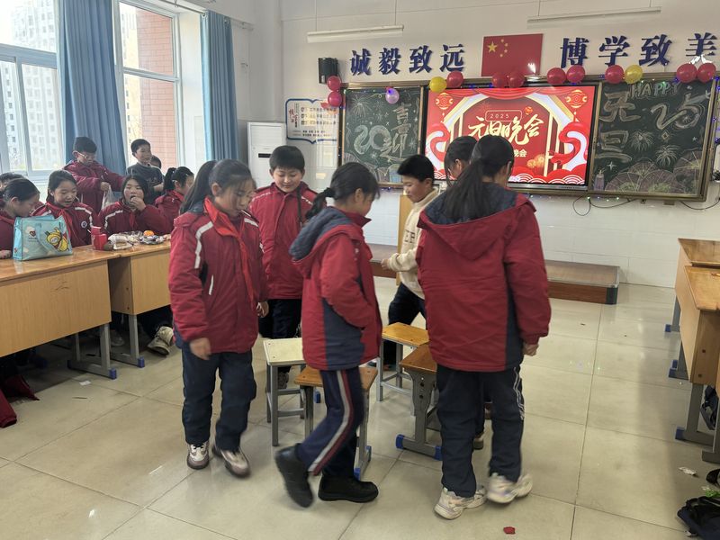 Ԫ������ ��Ϸ.jpg