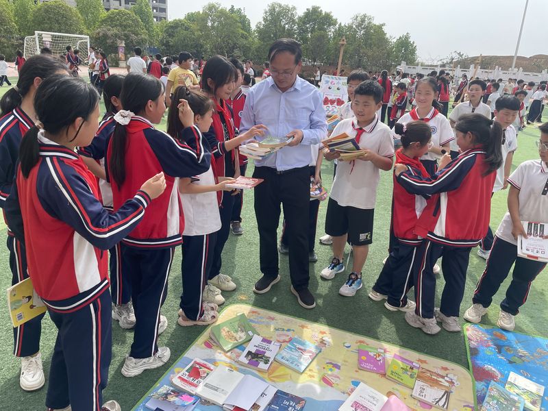 1745568390564247.jpg d6923dcc9ea614987427da6eeb69473.jpg