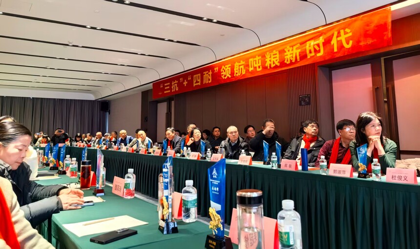 1767922551624106.jpg 27d55039752b8872dc87d4413ceaeec7.jpg