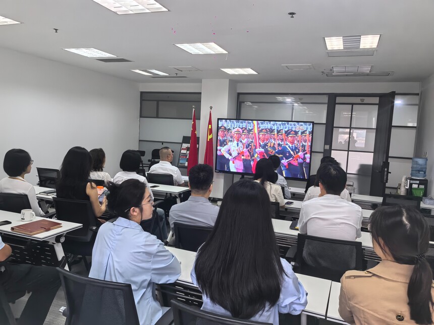 1756890223425598.jpg 1756890223425598.jpg