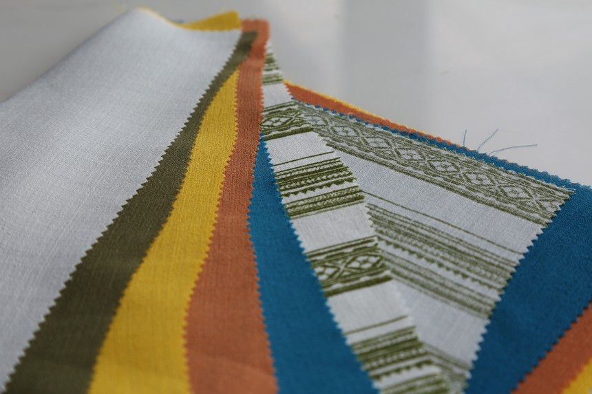 WOVEN CREPE JACQUARD.JPG