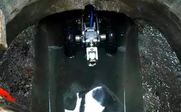 ���ݷǿ��ڹܵ��ڳ��޸�