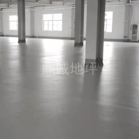 環氧樹脂地坪漆