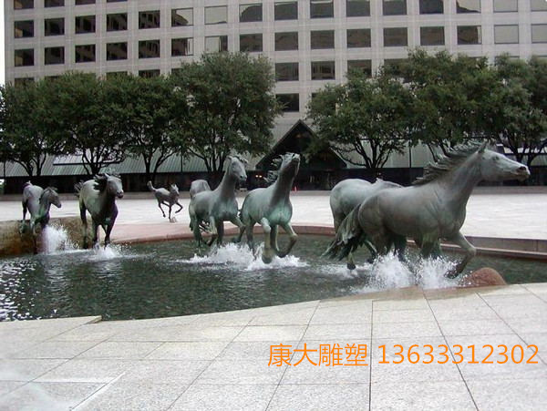 null-15134abaa199b5fc_D.jpg