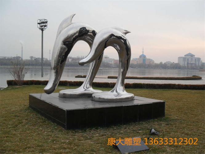 1466491571068194800-0.jpg