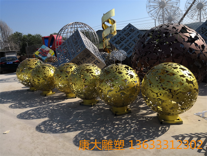 b8242fdcde670c5832fbb2630575ee5.jpg