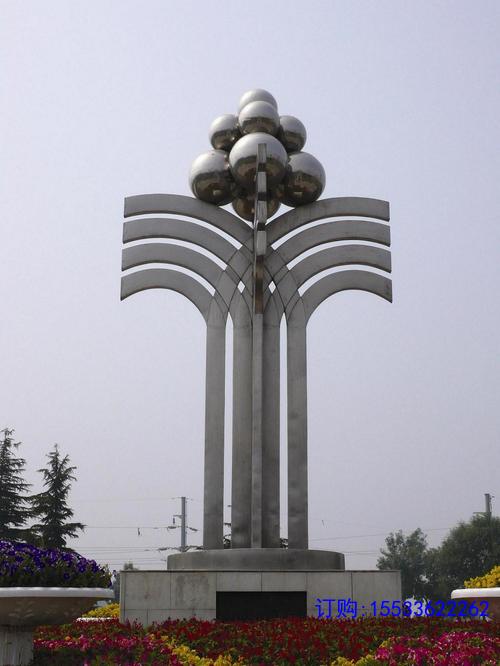 8630822.jpg